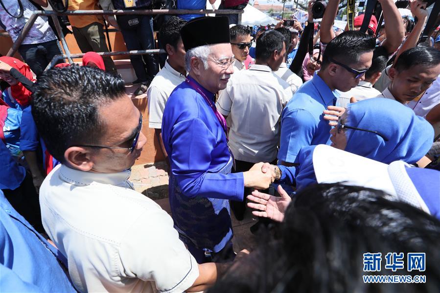 专访马来西亚总理：阐述应对保护主义等话题(图)