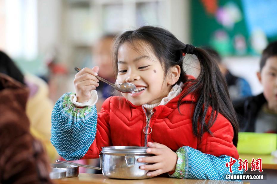 日媒：日本幼儿园10月将开始免费 预计300万人受益