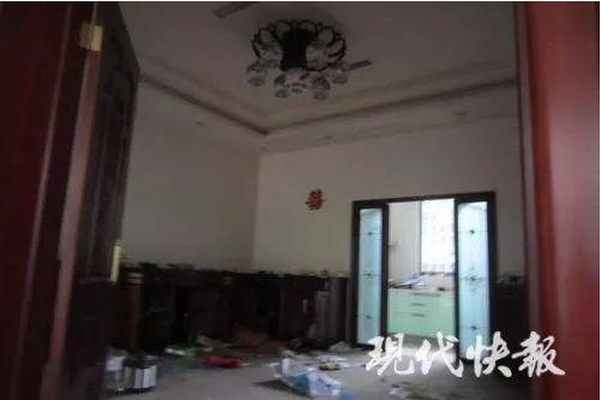 安徽张贵涉黑案中的不雅视频:国企财务总监与美女酒店开房